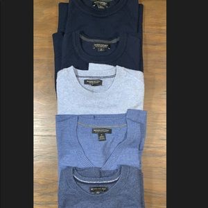 Banana Republic sweater